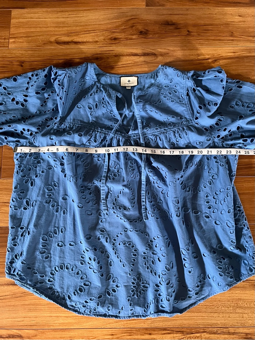 Tuckernuck Cotton Grecian Blue Eyelet Kenway Blouse XXL - Picture 8 of 16